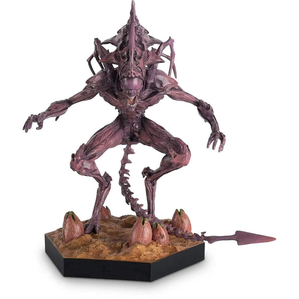 Alien Predator Figure Xenomorph King N678485