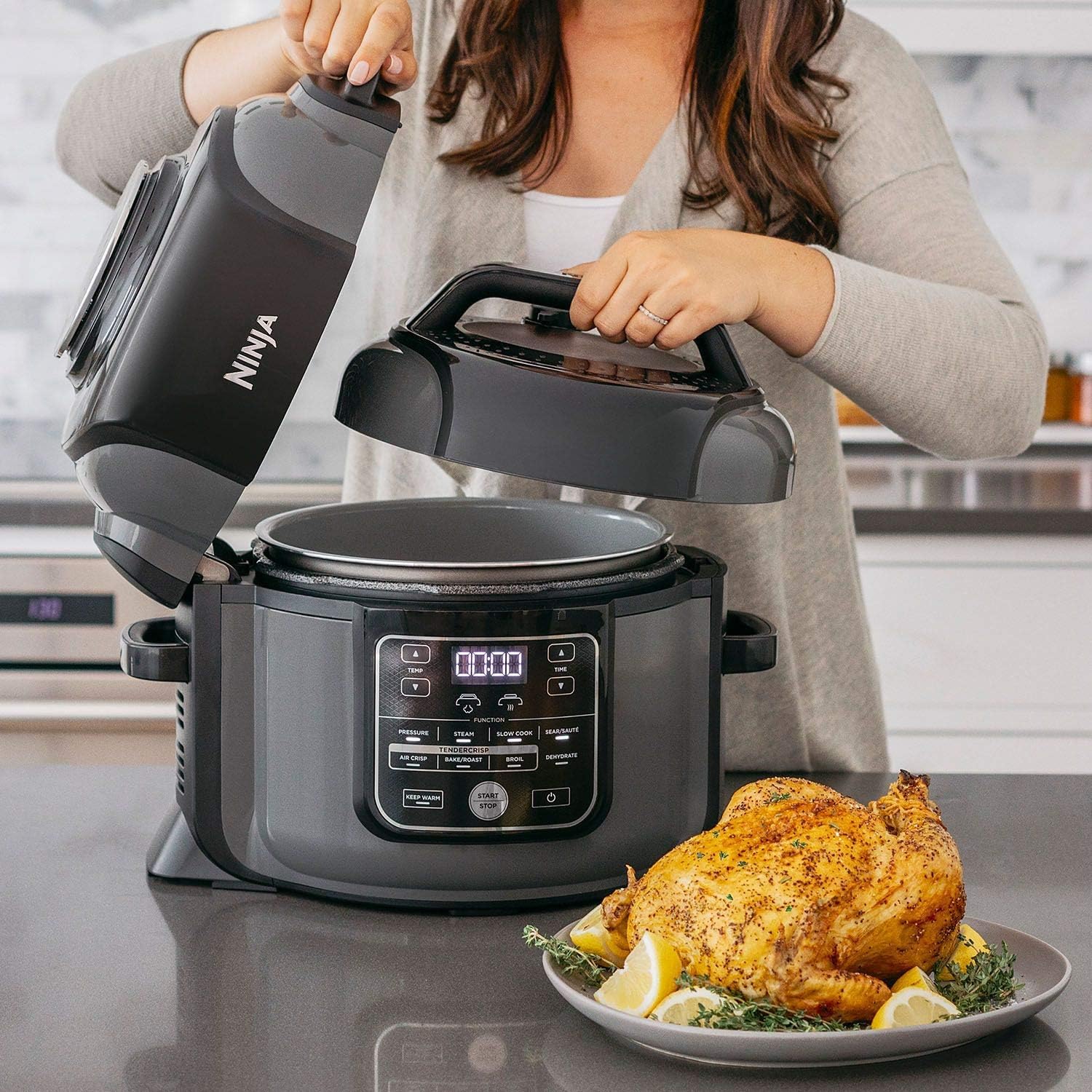 6.5 Quart Pressure Cooker Air Fryer P396429