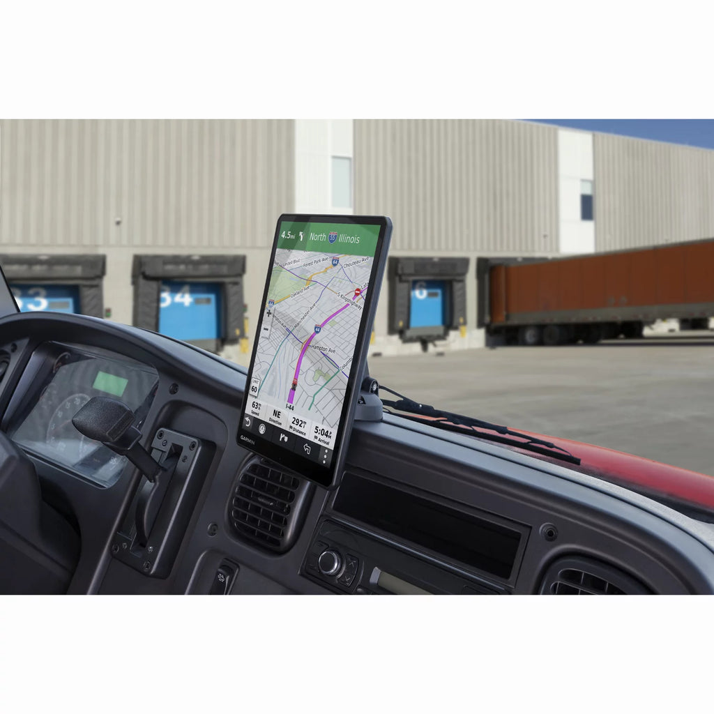 7" GPS Truck Navigator with Accessory Bundle Z836331