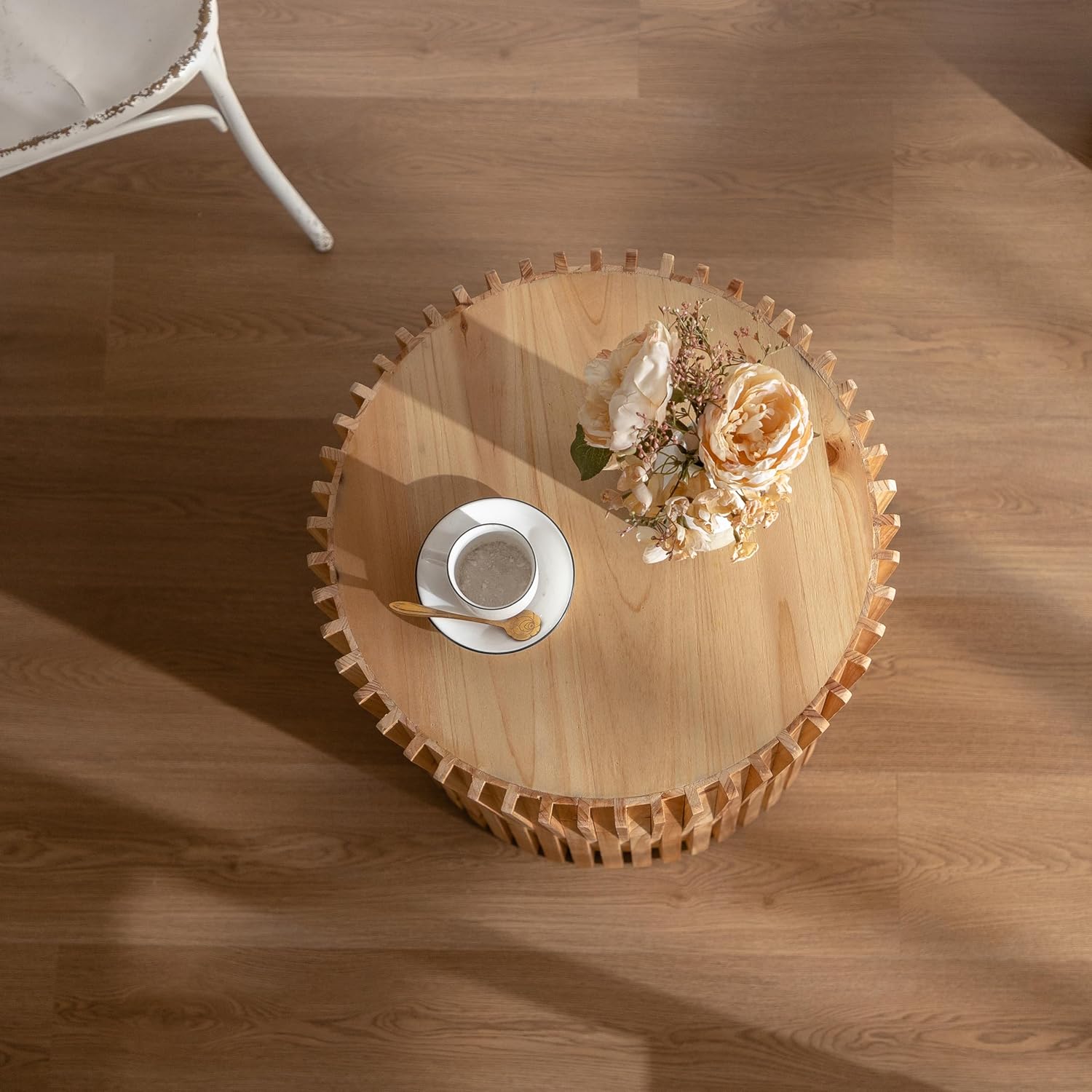 Cylindrical Coffee Table with Vertical Texture Relief Design T814