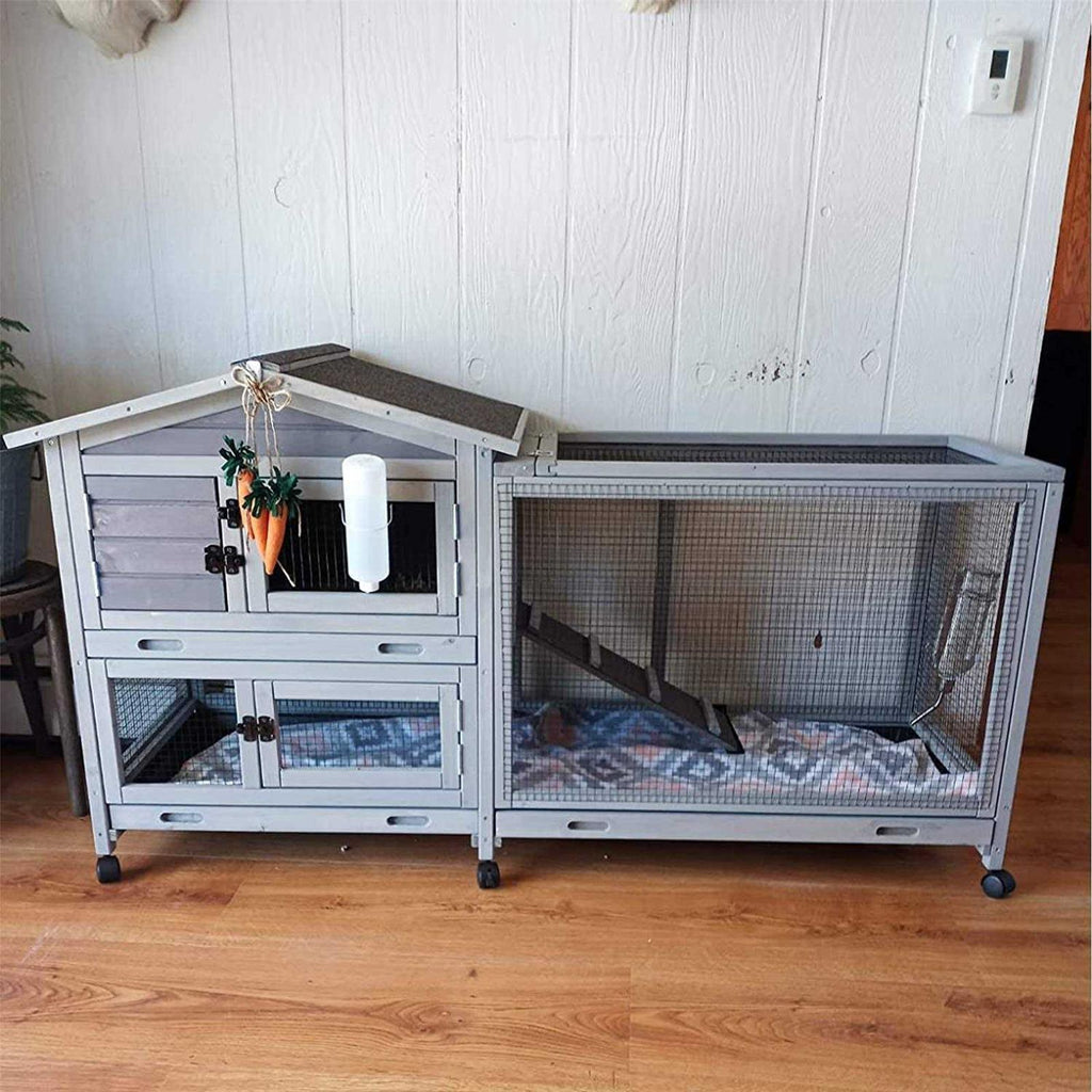 Rabbit Hutch with Casters and 3 Pull Out Tray Q72075
