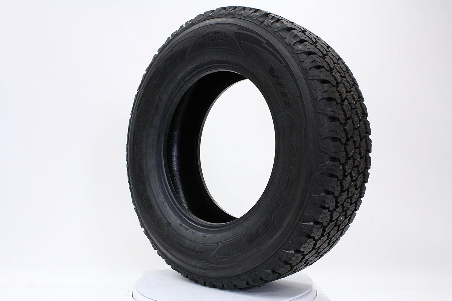 LT275/70R18 125R All-Terrain Radial Tire Q7090