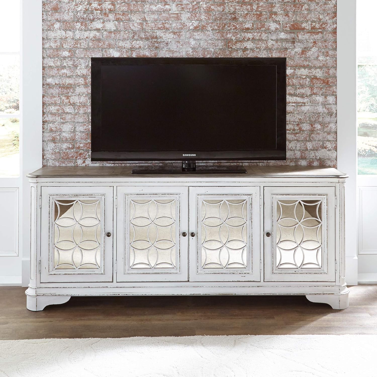Antique White TV Console Q5902