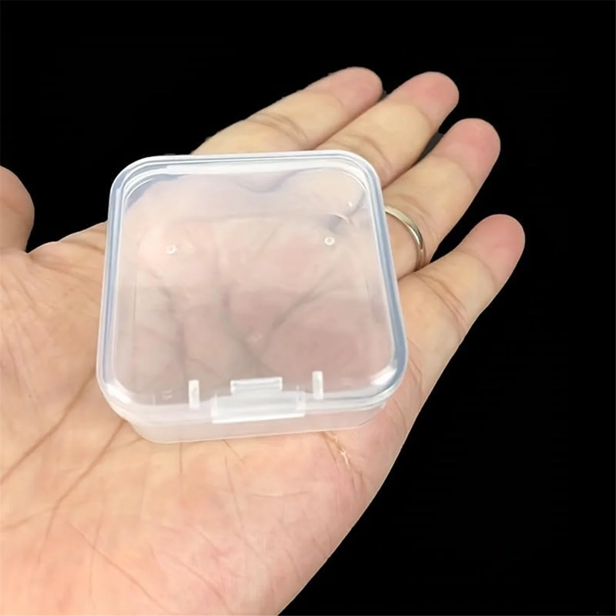 30 Packs Clear Small Containers with Hinged Lid C5443
