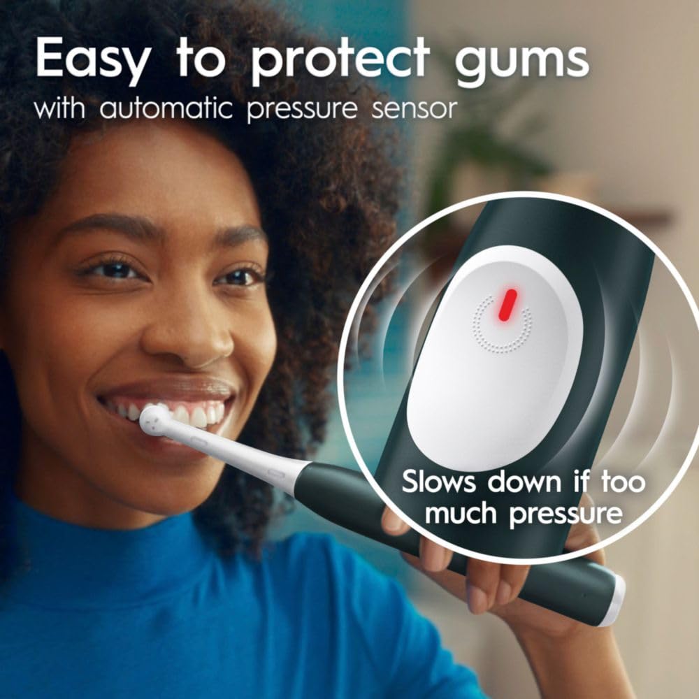 Forest Green Rechargeable Electric Toothbrush with 2 Brush Heads Q9683
