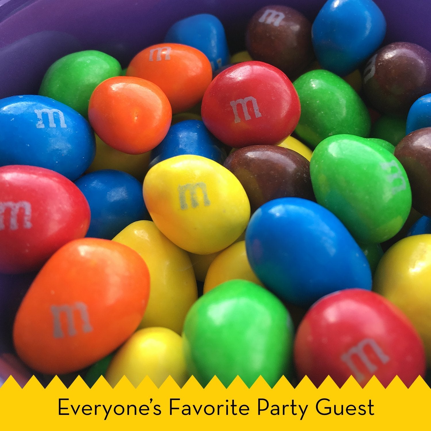 Peanut Dark Chocolate Candy Sharing Size 10.1-Ounce Bag L4985