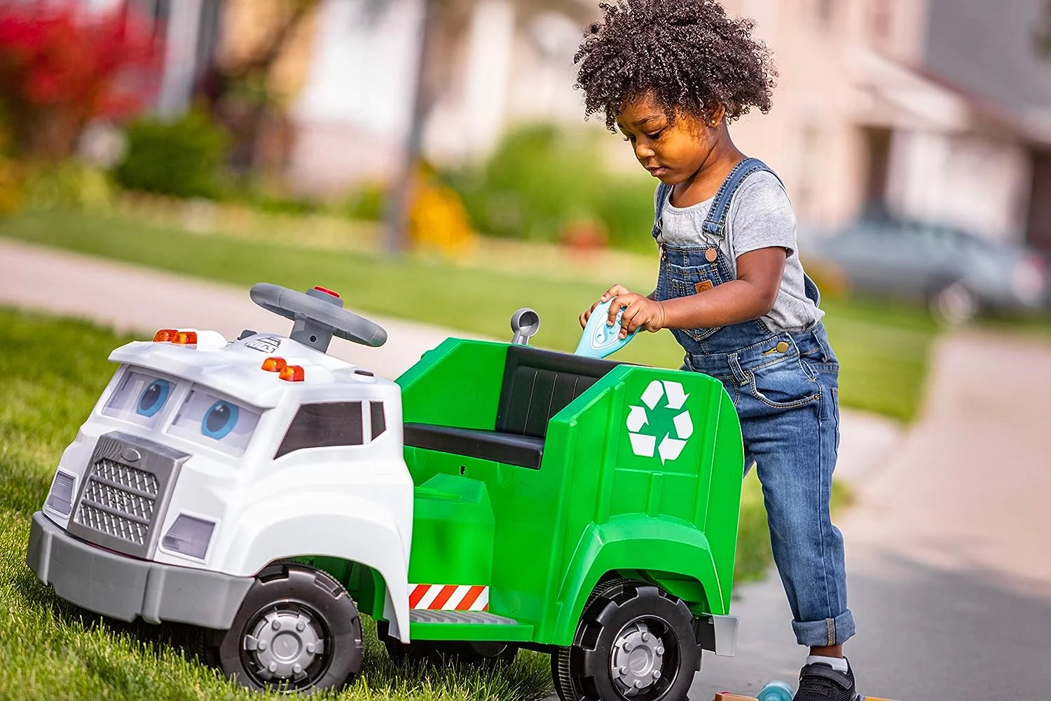 Toddler Recycling Truck Ride On Toy with 6 Volt Battery and Charger H89768