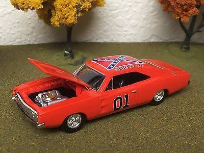 1:64 Scale Diecast Model Kit R505703