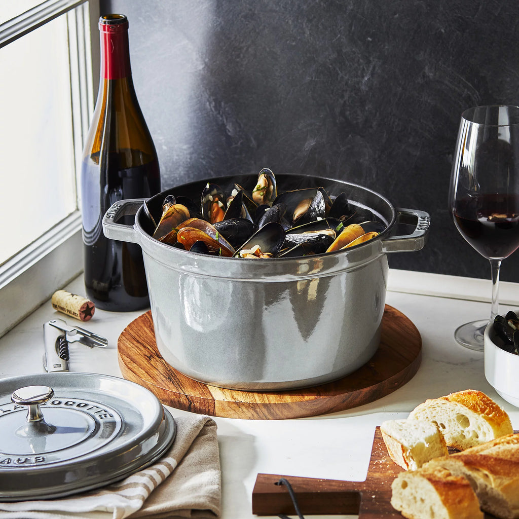 Cast Iron Dutch Oven 5-qt Tall Cocotte, Graphite R422