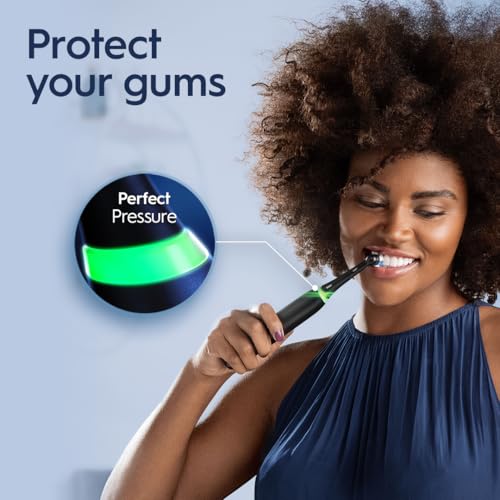 White Rechargeable Electric Toothbrush with 3 Brush Heads and Travel Case T118