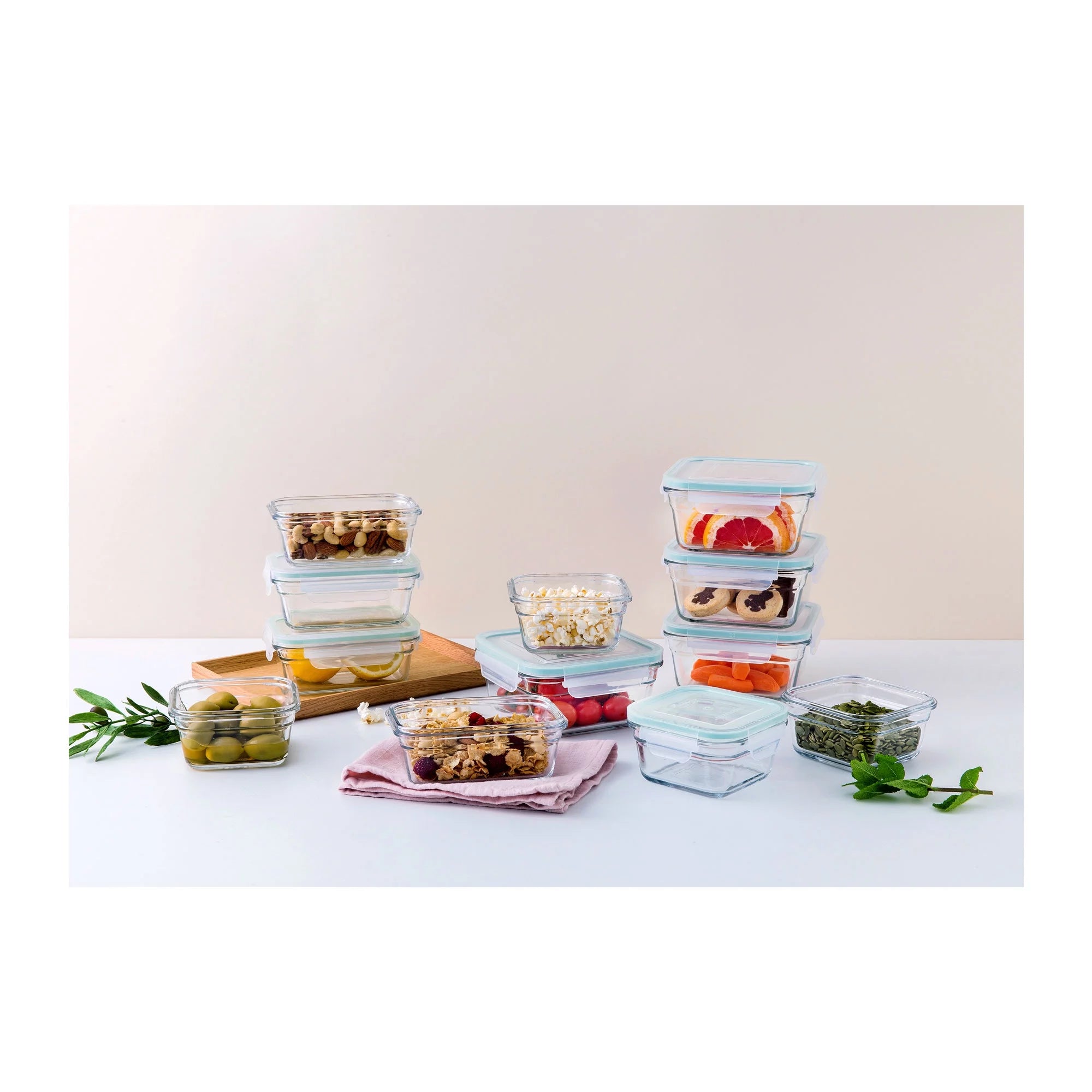 24 Piece Oven Microwave Safe Glass Food Storage Containers Set with Lids F38647
