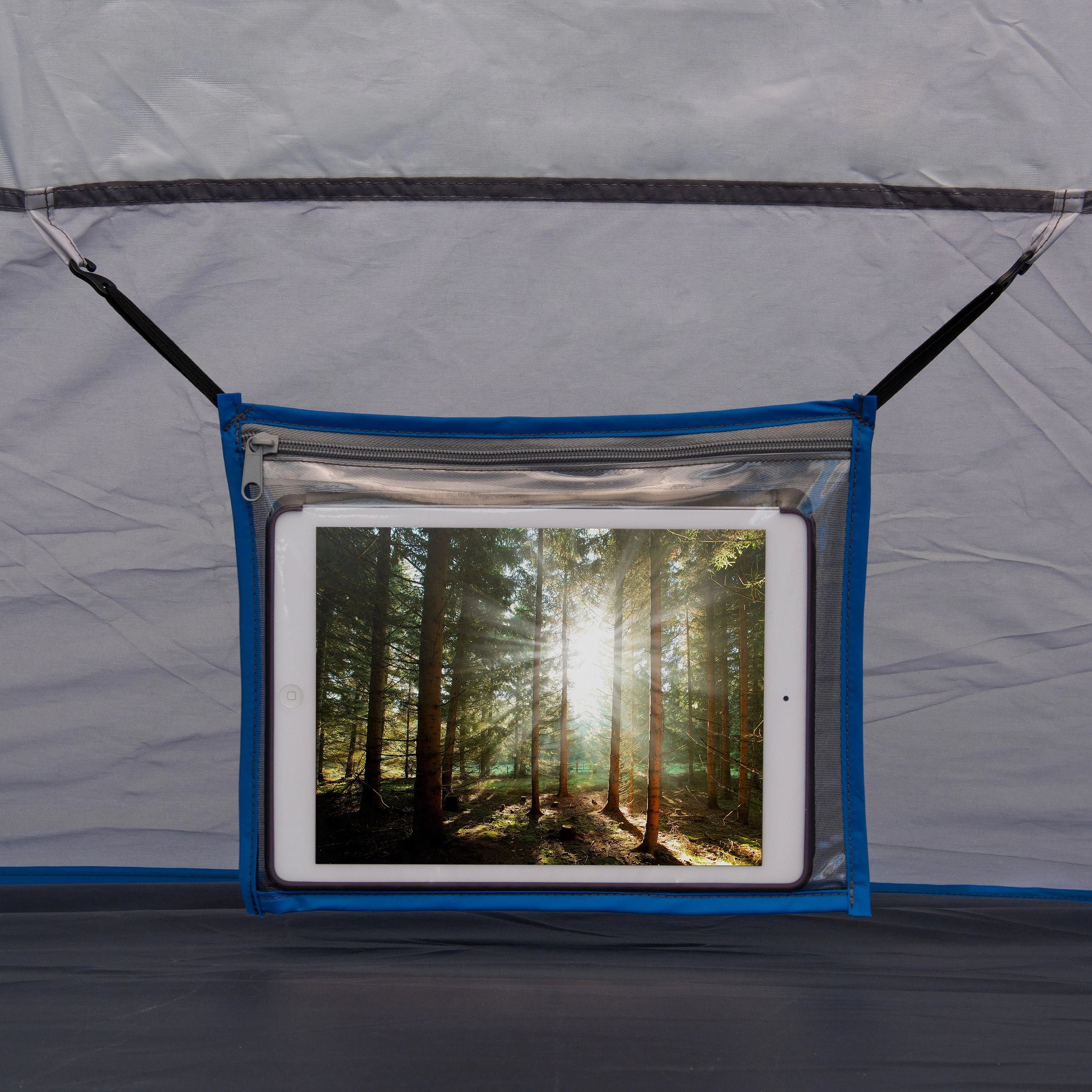 16-Person 3-Room Family Cabin Tent with 3 Entrances B83912