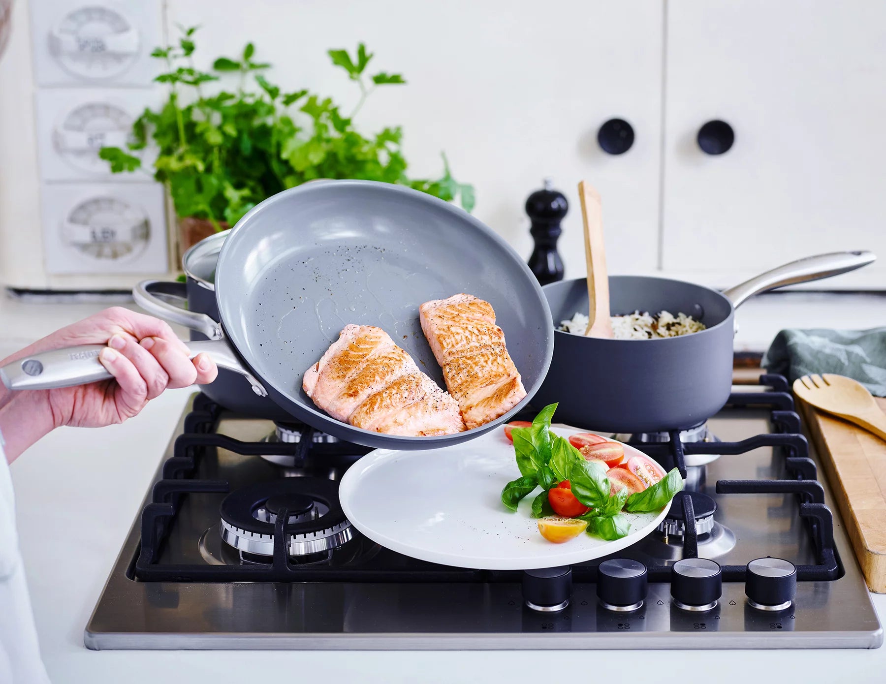 11" Ceramic Non-Stick Square Griddle R447118
