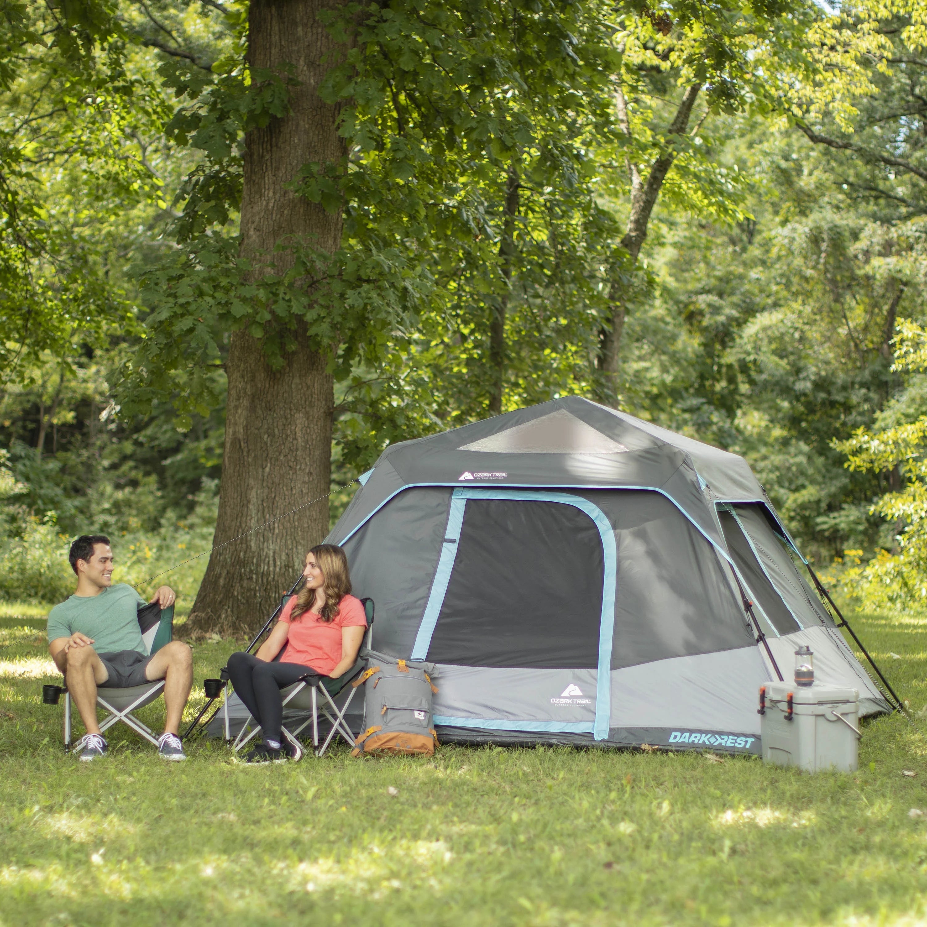 10 X 9 6-Person Dark Rest Instant Cabin Tent V4367