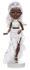 Rainbow High Fashion Doll with 2 Designer Outfits and Vanity Playset Y872