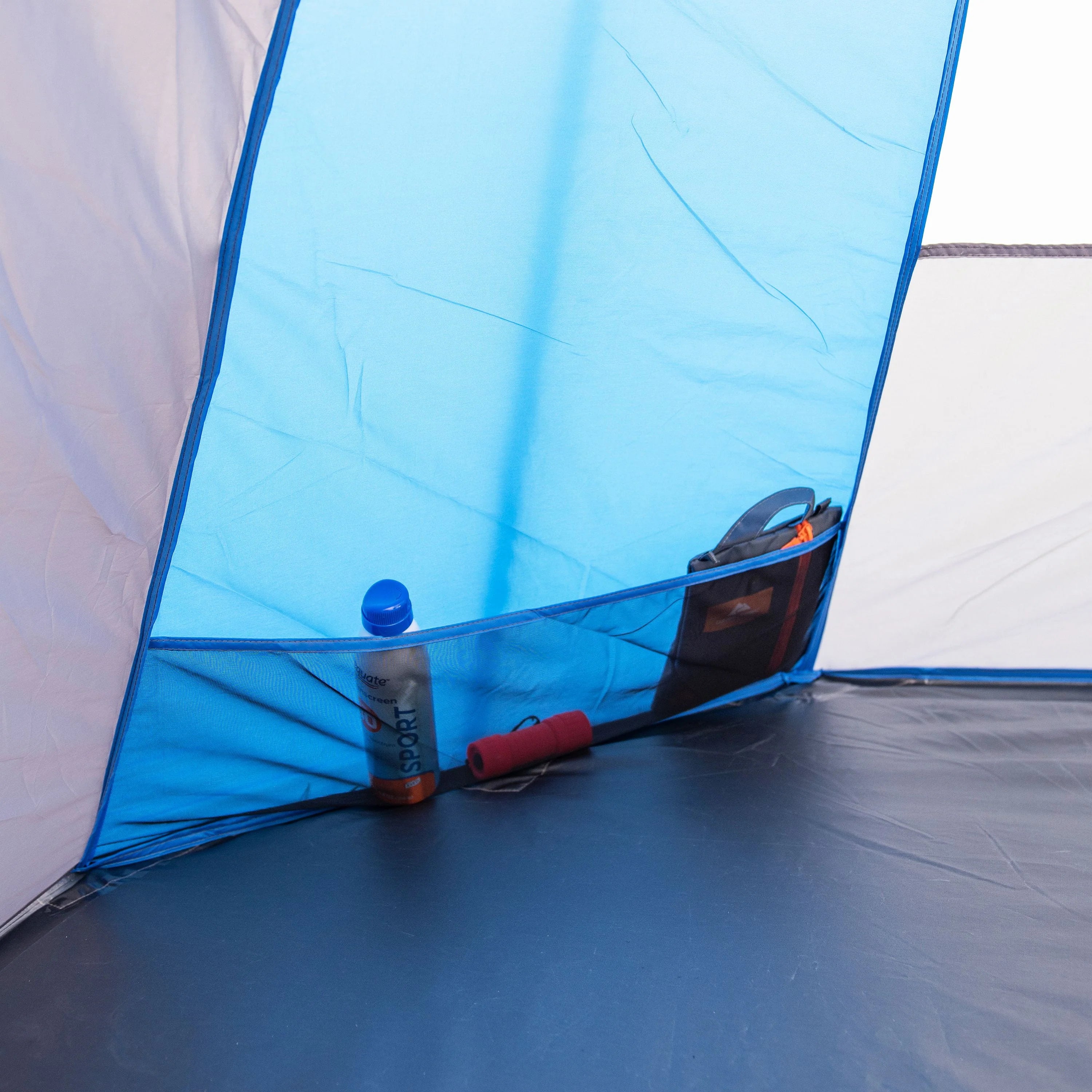 16-Person 3-Room Family Cabin Tent with 3 Entrances B83912