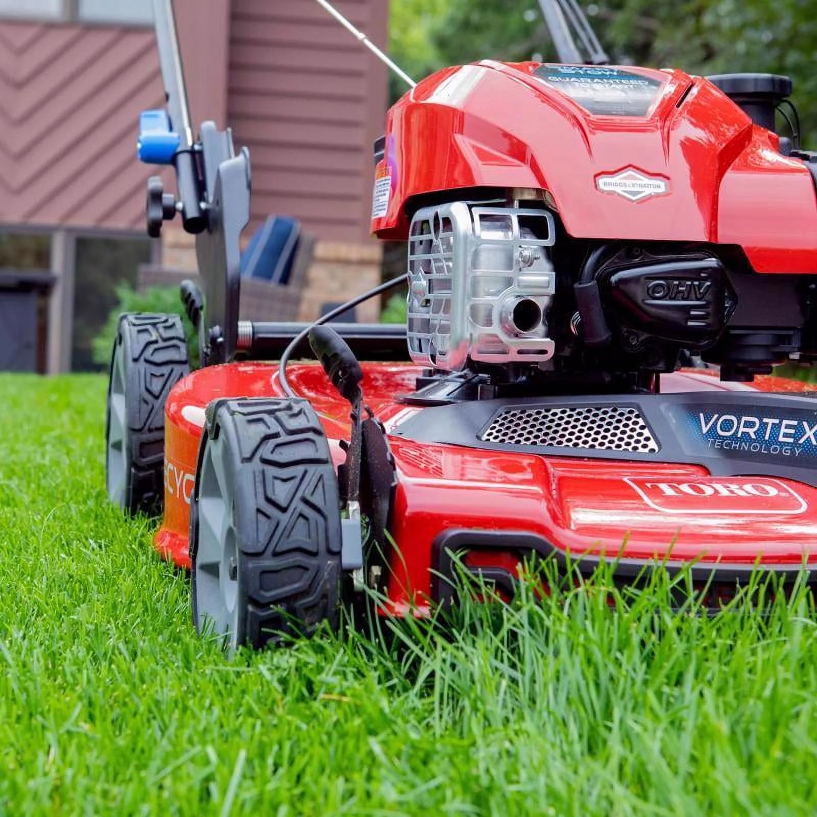 22 in. 150 cc Gas Self-Propelled Lawn Mower I833