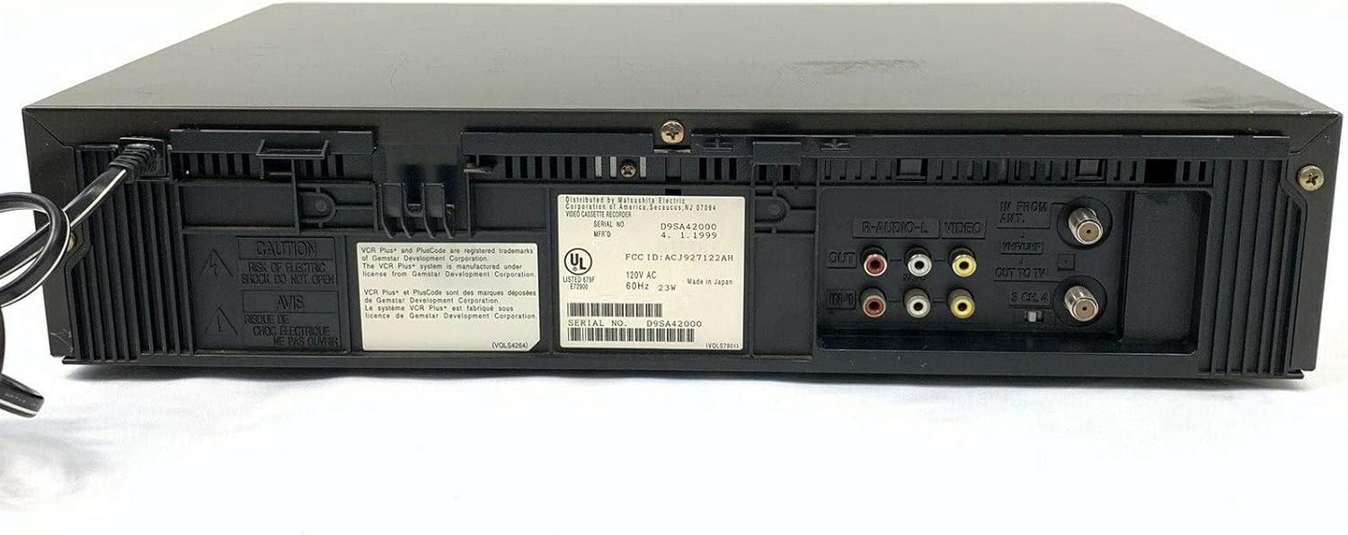 VCR VHS Transfer Bundle with Remote, USB Adapter, HDMI Converter O892202