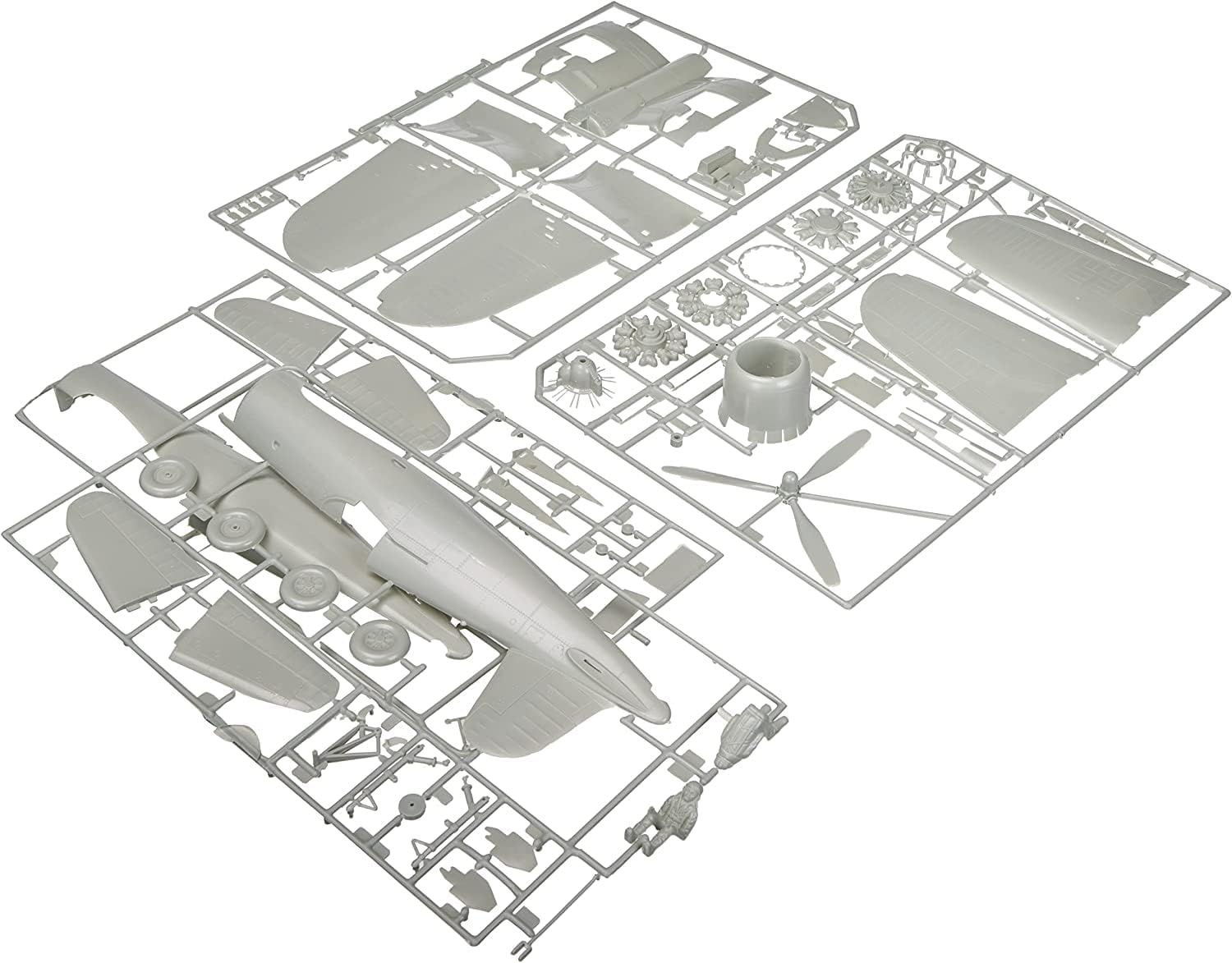 Vought F4U-1A Corsair Plastic Model Kit (1/32 Scale) C1805