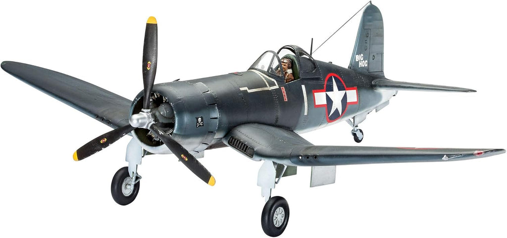 Vought F4U-1A Corsair Plastic Model Kit (1/32 Scale) C1805