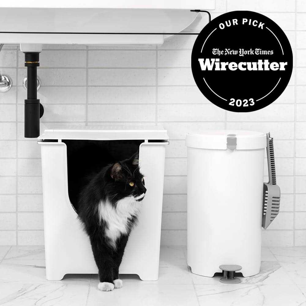 Flip Litter Box with Scoop and Reusable Liner Y40661