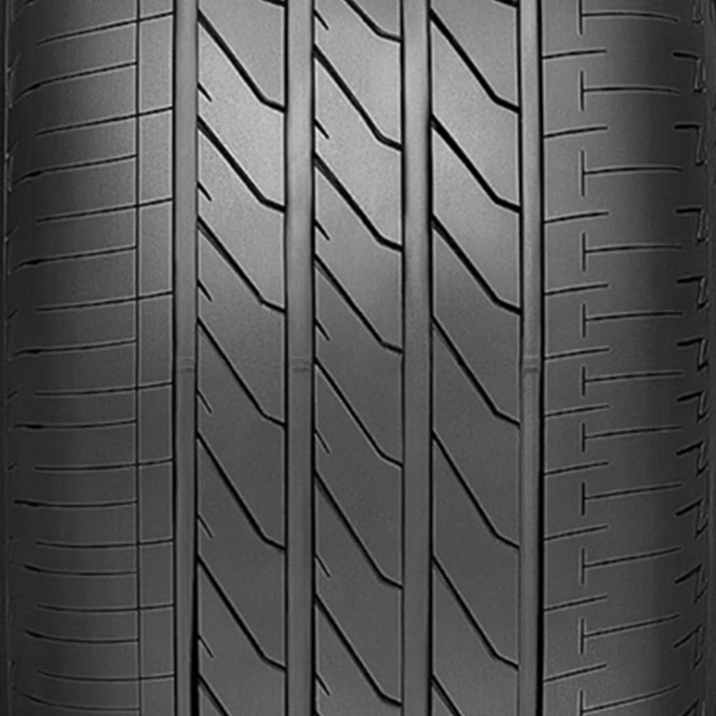 235/45R18 94W Passenger Tire G23877