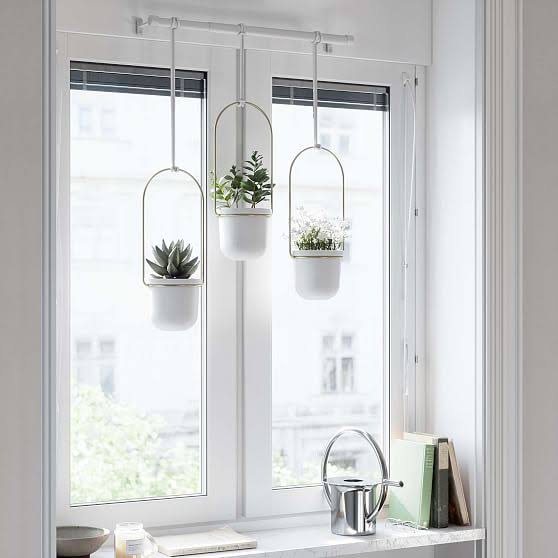 White & Brass Hanging Planter B5341