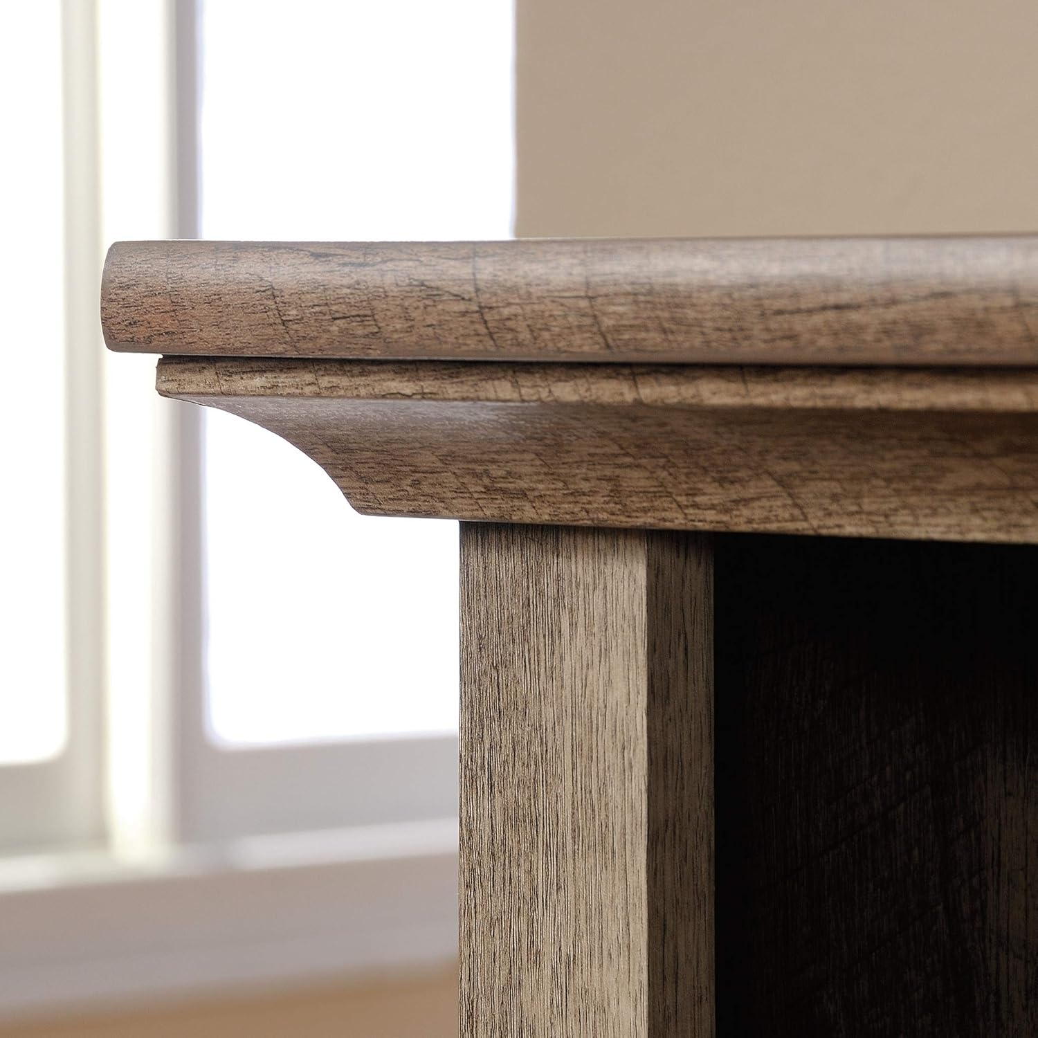 Media Fireplace for TVs up to 60", Lintel Oak finish U370423